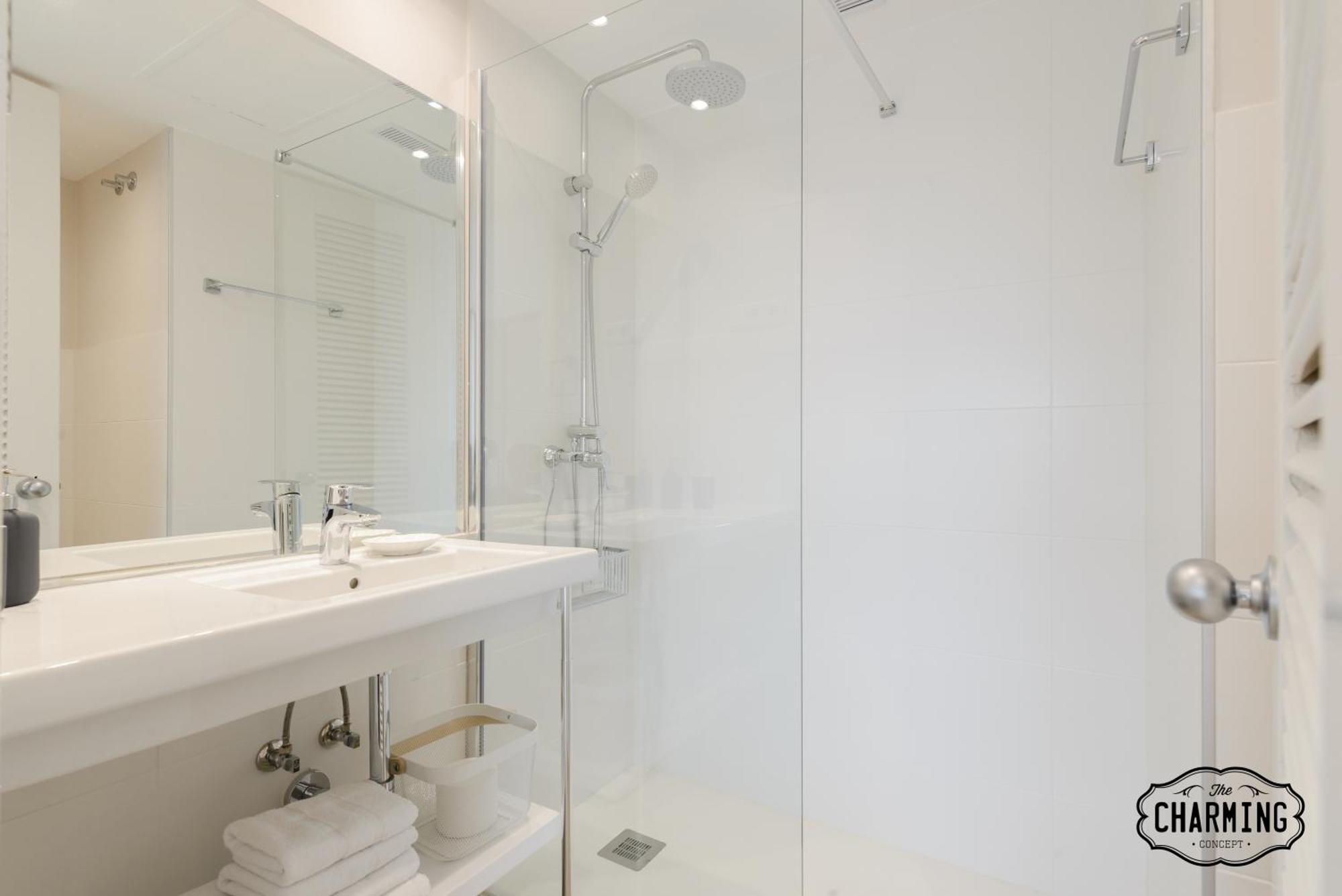 Charming Eurobuilding 2 Terrace Exclusive - Plaza De Parking Διαμέρισμα Μαδρίτη Εξωτερικό φωτογραφία